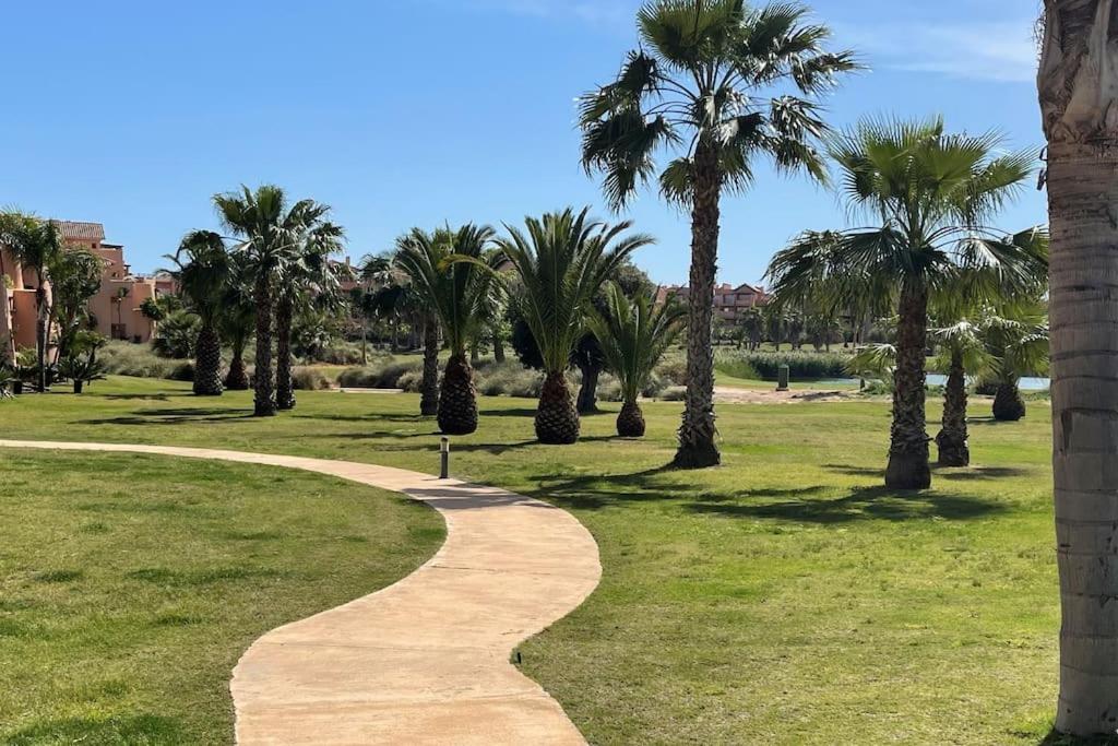 Mar Menor Golf Resort, Luxury Sleeps 6, Lake Views 무르시아 외부 사진